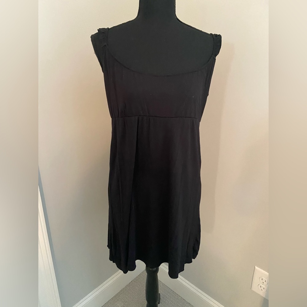 Old Navy small cotton/stretchy nightgown with ruffle sleeves